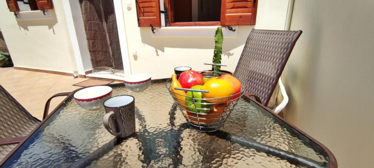 Naxian Bliss Apartment Agkidia Exterior photo